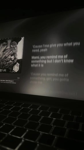 show me - kid ink (ft. chris brown) #macbook #music #applemusic #chrisbrown #xyzbca