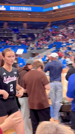 The ladies getting a loud cheer from all the Husker faithful at the game! | Californians for Nebraska