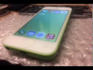 Green iPhone 5c With Custom White Screen