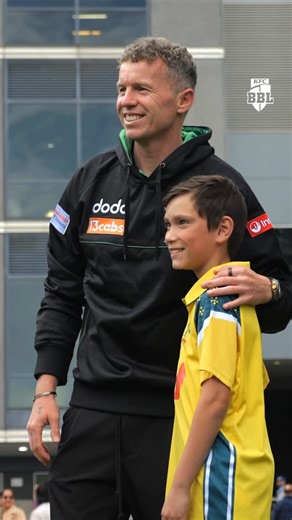 KFC Big Bash League on Instagram: "The Big Bash Bowl-Off is here! See how your pace compares to the pros in this net, stationed outside the Adelaide Oval, MCG and SCG during the #Ashes Tests 🙌 #BBL15"