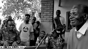Du Highlife, le genre musical moderne ghanéen le plus connu. C'est apaisant, appréciez vous même. | NSA