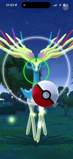 shiny Xerneas with Global Background and Pokéball catching is wild!🫎#pokemongo #pokemon