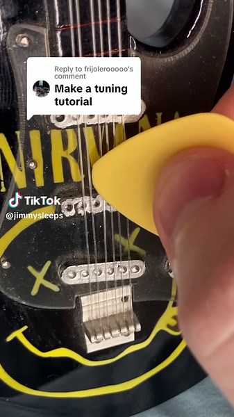 Learn How to Tune and Play Guitar with Nirvana Songs