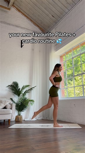 Perfect for a busy day 🙌🏻 12 reps of each for 2/3 rounds, let me know if you try it! ad. wearing my favourite colour @somasportswear set 🌱 and I have an exclusive code to share with you KATYBATH30 to get 30% off until Monday June 22. I’ll put a 🔗 in my stories 🫶🏼 #pilates #pilatesworkout #homeworkouts #athomeworkouts #madeinlondon #zerowaste | Katy Bath