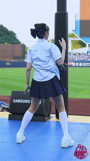 삼성라이온즈 천소윤 치마 조심하세요~
