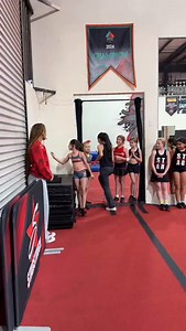 🚨 NEW SKILL ALERT 🚨 Here is SKYLAR R. showing us her Round Off Back Handspring Series. #strucktogether #newskill #waytogo #tumbling #gymnastics | Starstruck Cheer & Dance Modesto, CA