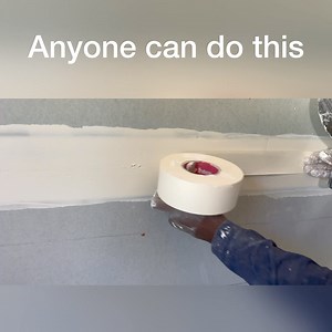 58K views · 582 reactions | The easiest way to tape a joint for anyone who’s never done it before #drywall #construction #tutorial | UNIC Plaster | Facebook