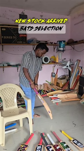 sivalingam_official | 300+ New Bats arrived in school boys sports Jalakandapuram Contact 9698605158,8248681647 . Prime edition bat Spicel edition bat Player... | Instagram