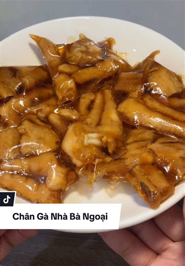 Chân Gà Nhà Bà Ngoại - Chân gà rẻ, ngon, nên thử