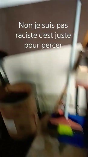 je ne suis pas raciste c'est just pour percer