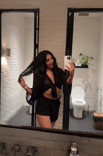 Girl things🤍 #kisses #iloveyou #life #love #live