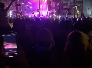 Ilona🪼 on Instagram: "Lost it 🪩"