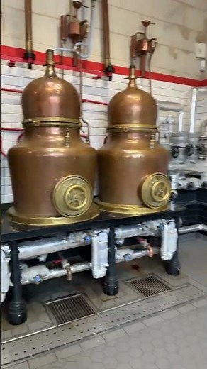 Visite chez Combier à Saumur ? Très sympa si vous passez dans la région ! Et sirops exceptionnels❤️