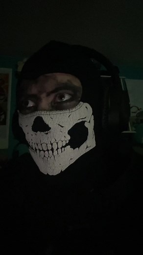 Simon Ghost Riley Call of Duty Cosplay Outfit Transformation