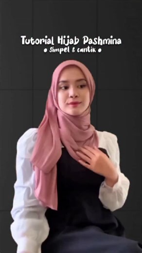 Moonji (문지) on Instagram: "Cantikkk, tanpa nyekek leher❗😘 𝙊𝙍𝘿𝙀𝙍 𝙃𝙄𝙅𝘼𝘽 : 𝙆𝙇𝙄𝙆 𝙆𝙀𝙍𝘼𝙉𝙅𝘼𝙉𝙂 𝙔𝘼𝙉𝙂 𝘼𝘿𝘼 𝘿𝙄 𝙑𝙄𝘿𝙀𝙊 𝙍𝙀𝙀𝙇𝙎 ✅ Note: kredit video dr IG @wothy.stuff . Link yg ditautkan 100% original brand tersebut. Yuk diorder hijabnya, yg original kualitasnya bagussss bangettt🥰❗ #tutorialhijab #tutorialpashmina #tutorialsegiempat #hijabmalay"