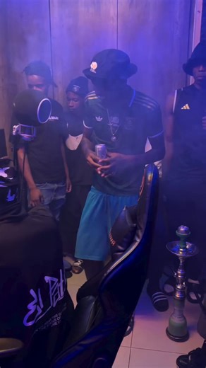 Old but gold! Daliwonga bodied Abo Mvelo so hard, the current gen is still catching the wave in studio sessions 😂🔥