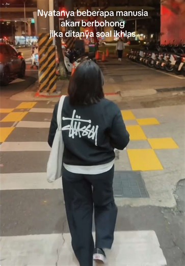 Keramahan Cinta dalam Streetwear