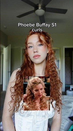 Phoebe Buffay season 1 curls #pelirroja #friends #phoebebuffay #wavyhair #shorts