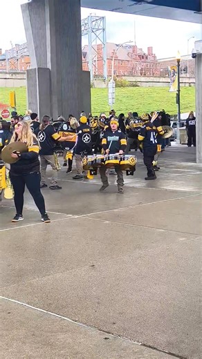 14 reactions | Steelers drumline!!!! | Michael Ross | Facebook