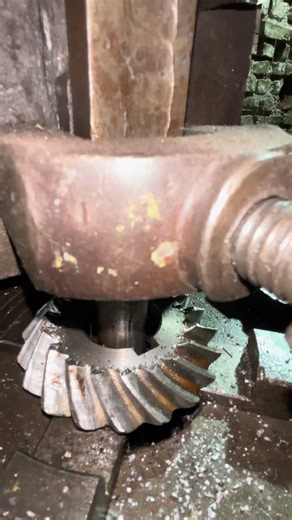 Keyway process slotter machine #shorts #machine #slottingmachine #gearcutting #gearshop #shortsvideo