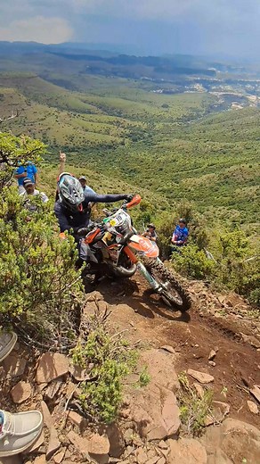 4K views · 103 reactions | Sheer tenacity. The Roof of Africa FIM-Hard Enduro World Championship Pikkie out of Cape Town! | Dirt & Trail Magazine | Facebook
