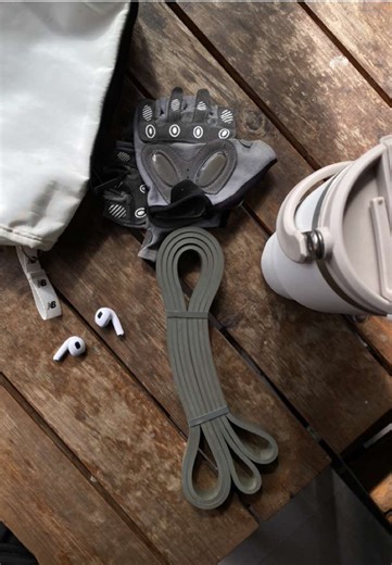 Combining Gym Workouts and Creative Drawing