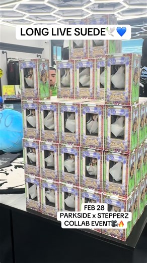 THANK YOU FOR ANOTHER SUCCESSFUL EVENT🤞🏾❤️ MONEYSIGN SUEDE COLLECTIBLE FIGURES AVAILABLE ONLINE THIS WEDNESDAY MARCH 4, 4PM PST📍WWW.STEPPERZLA.COM LONG LIVE @MoneySign Suede 💙 #parkside #moneysignsuede #stepperz #longlivesuede #losangeles
