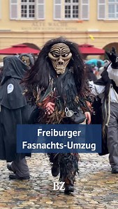 So schön war der Rosenmontagsumzug durch Freiburg. Wer nicht vor Ort dabei sein konnte: Unsere Reporter haben den Umzug im Livestream begleitet. Das Video zum Nachsehen gibt’s unter dem Link in der Bio via @badische_zeitung. Video: Felicitas Grießer & Annika Vogelbacher #fasnacht #rosenmontag #freiburg #freiburgimbreisgau #pov | Badische Zeitung