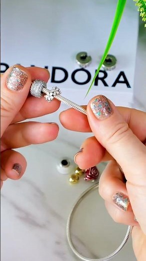 Valentine’s Pandora Necklace Design #pandorabracelet #pandoranecklace #belove #valentinesoutfit