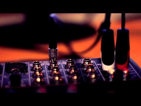 Behringer Xenyx 1202 Mixer Review