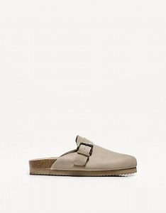 Bershka clogs with buckle detail in beige | ASOS