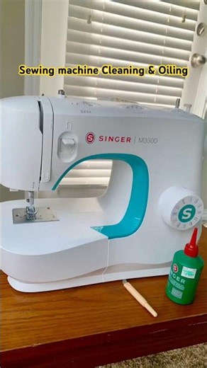 How to oil sewing machine| Quick cleaning& oiling sewing machine #singer #sewinghacks #sewingmachine