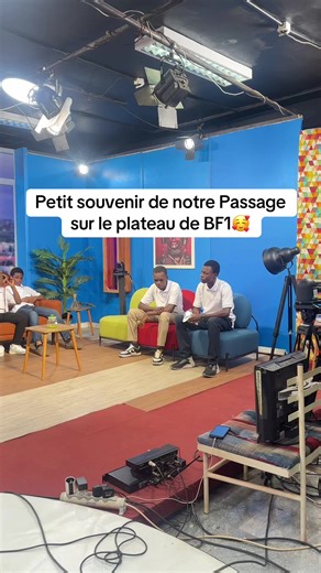 Bon début de semaine à toute la famille PSCHOOL ! Que cette semaine soit riche en apprentissages, en découvertes et en créativité. 💻🤖 Nos jeunes talents sont prêts à coder, innover et construire l’avenir numérique de l’Afrique ! 🚀 #PSCHOOL #BurkinaFaso #Tech #Robotique #programmation