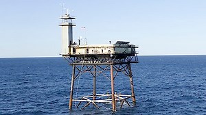 Watch Engineering on the Edge Season 1 Episode 2 - Frying Pan Tower