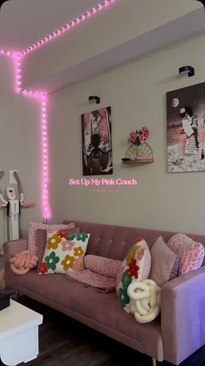 finally getting a pink couch to create my pink living room 😍 • • • • #pinkcouch #pinkcouchaesthetic #newcouchcheck #futton #temufinds #livingroomdecor #pinklivingroom #pinkaesthetic #sofabed #livingroom #pinkdecor #decoratewithme #couchsetup #couchunboxing #livingroomupgrade #shoptemu | Qveen Neesie