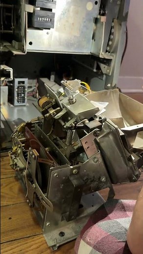 Bally 742 - A - 27 slot machine repair
