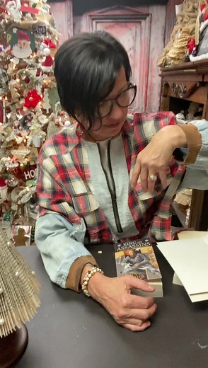 Diy Book Tree | The Shabby Tree