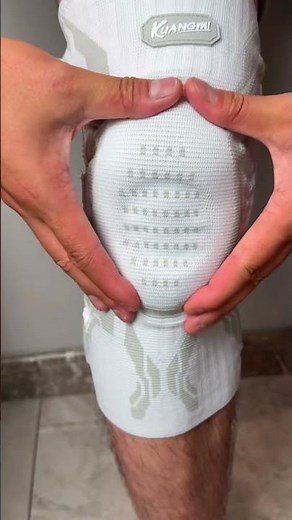 3D Shock-Absorbing Knee Brace – Reduce Knee Pain & Improve Stability While Walking & Training