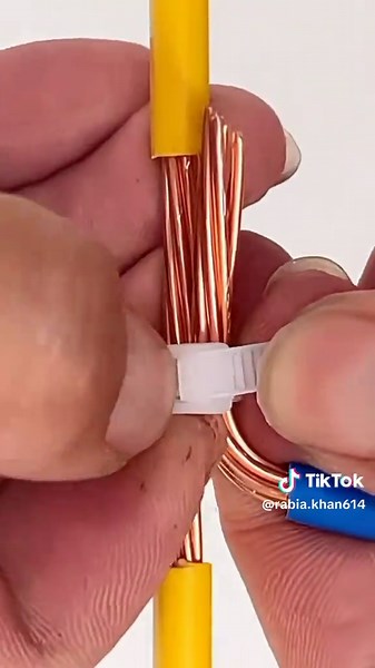 7-Strand Electrical Wire Twisting Technique Explained