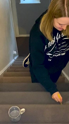 Dyeing Your Carpet: How-To Guide for a Budget-Friendly DIY Project