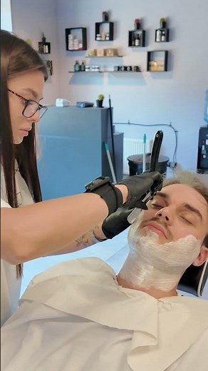 She Didn't Miss a Spot ! [ASMR] #barber #haircut #barbershop