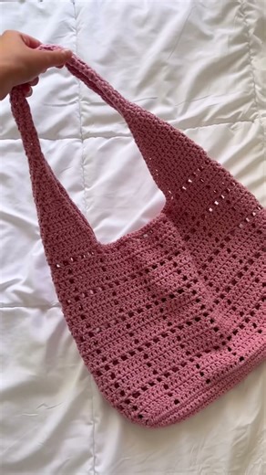 Crochet bag 💗 #crochetbagpattern #crochetbagtutorial #crochettutorial #crochetforbeginners