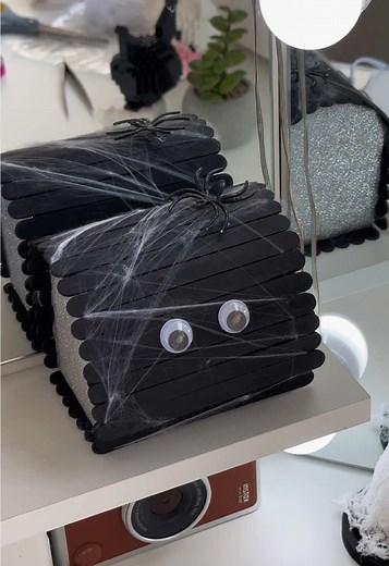 DIY Halloween Box Using Popsicle Sticks