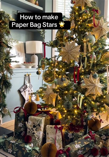 DIY Paper Bag Stars for Christmas Decorating