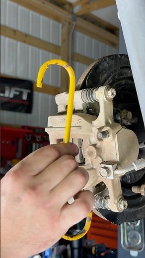 Caliper Hanger 101: Stop Damaging Your Brake Hose 👀 #shorts #axleoffroad #everythingautomotive