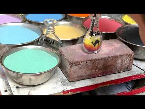 How to make sand art in bottle, learn from artists of Dubai