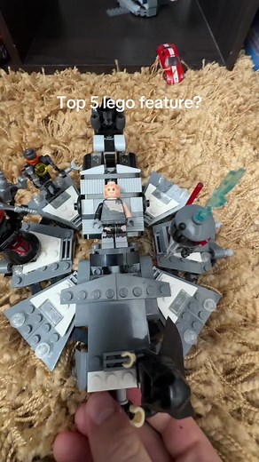 Top 5 Features of the Star Wars LEGO Set