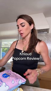 You guys asked, here’s what I thought! I love the idea of popcorn infused with protein—and of course we all have different taste buds/preferences, so if you’ve tried these, what did you think? I thought the cheddar cheese was the best of the bunch! | Kalejunkie
