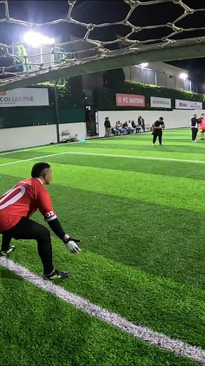 296K views · 132 reactions | #goleiro #gopro | Julio César | Facebook