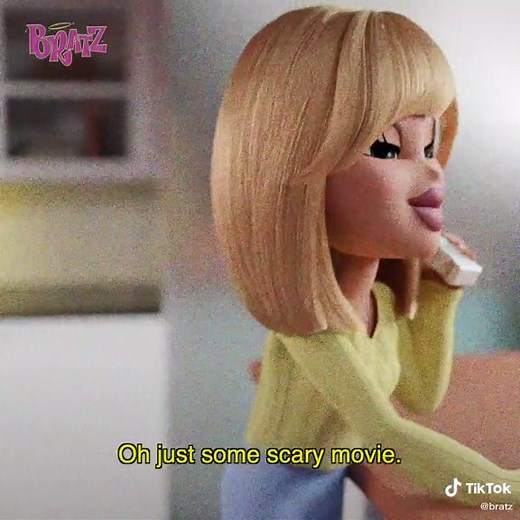 Drop the 🍿 if staying in and watching scary movies all weekend is your vibe!! 👄🔪@Drew Barrymore #bratz #halloween